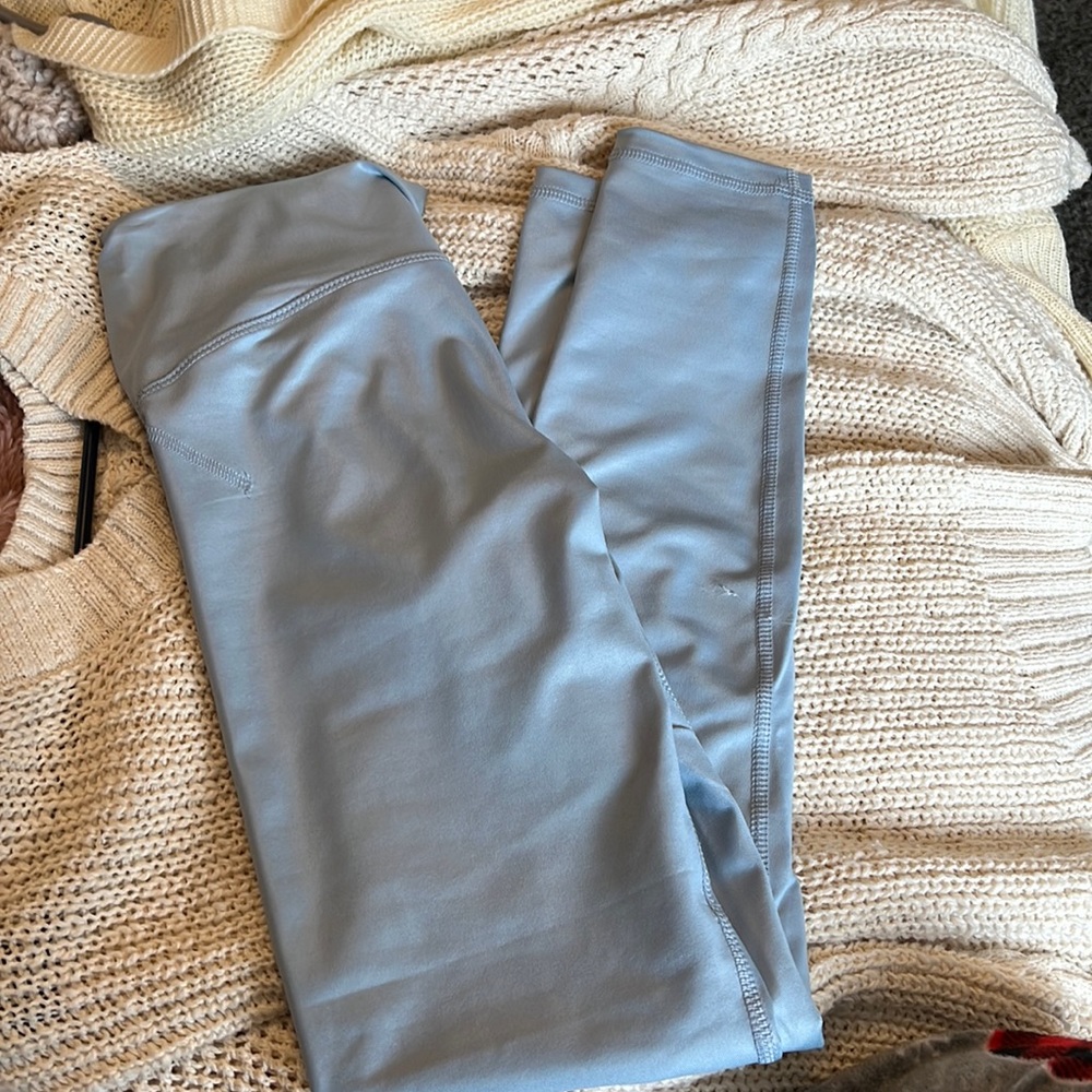 Light blue leggings